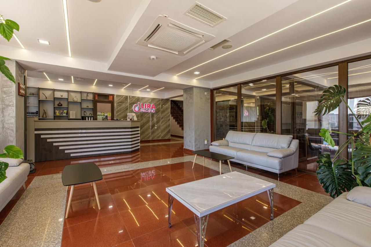 Lira Pacific Aparthotel Constanta Ngoại thất bức ảnh
